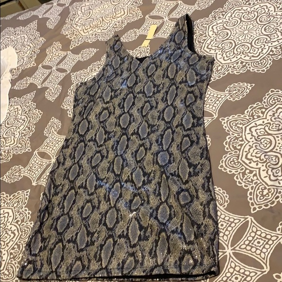 Beautiful Sequins Snake Skin Dress, Sz. L - Picture 4 of 4